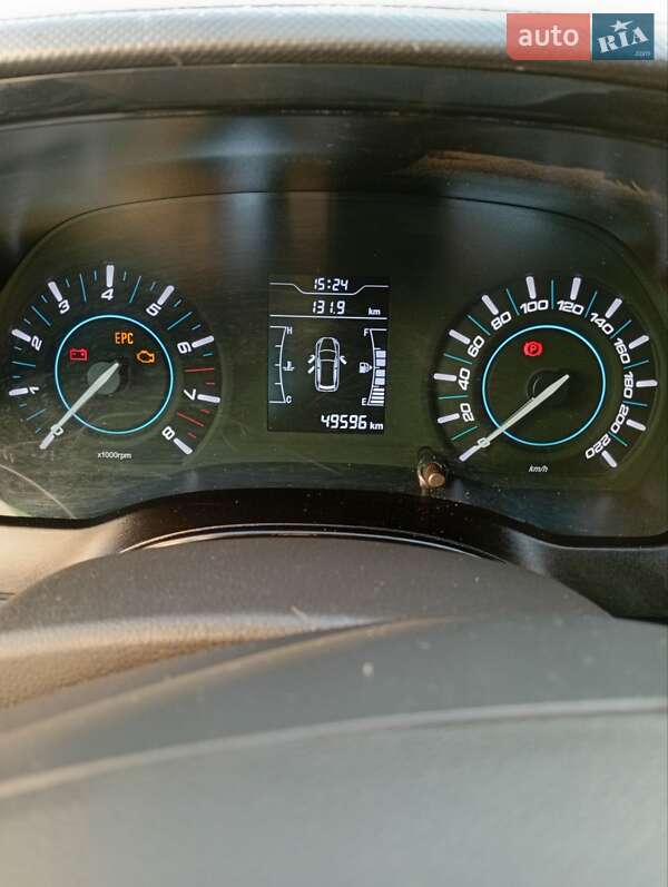 Позашляховик / Кросовер Chery Tiggo 3 2020 в Дубовому фото Позашляховик / Кросовер Chery Tiggo 3 2020 в Дубовому