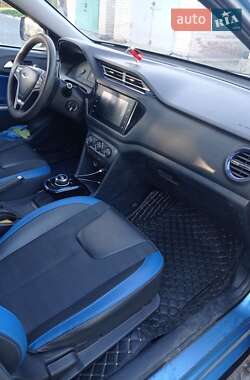 Внедорожник / Кроссовер Chery Tiggo 3xe 2019 в 
