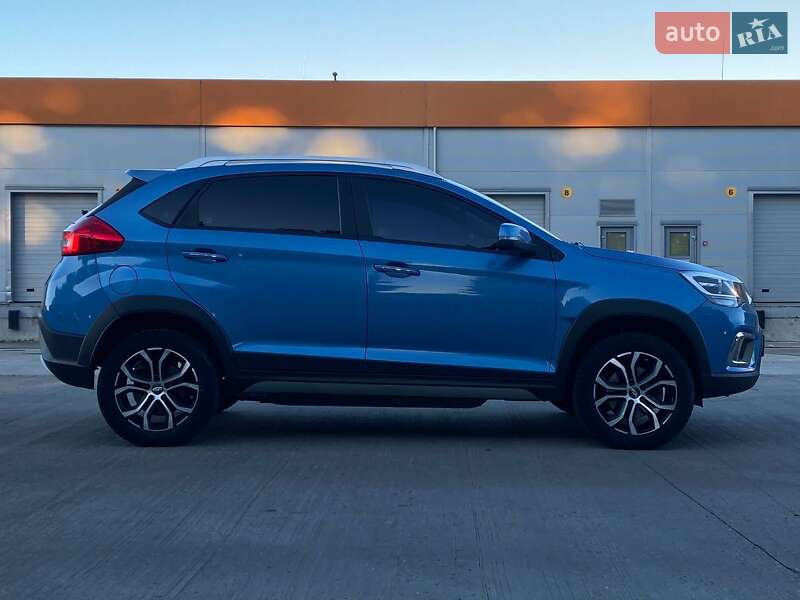 Позашляховик / Кросовер Chery Tiggo 3xe 2018 в Києві