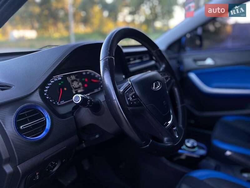 Внедорожник / Кроссовер Chery Tiggo 3xe 2018 в Киеве фото 23 Внедорожник / Кроссовер Chery Tiggo 3xe 2018 в Киеве