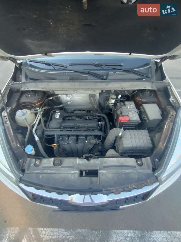 Позашляховик / Кросовер Chery Tiggo 4 2021 в Києві фото 8 Позашляховик / Кросовер Chery Tiggo 4 2021 в Києві