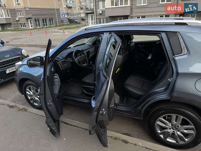 Позашляховик / Кросовер Chery Tiggo 4 2022 в Києві