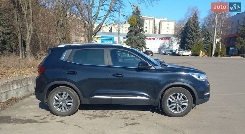 Позашляховик / Кросовер Chery Tiggo 4 2021 в Києві