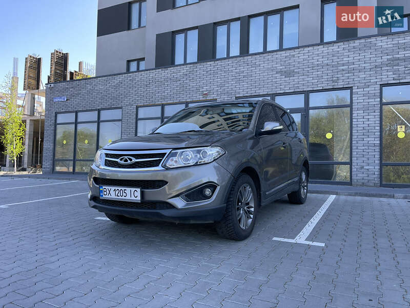 Внедорожник / Кроссовер Chery Tiggo 5 2016 в Хмельницком