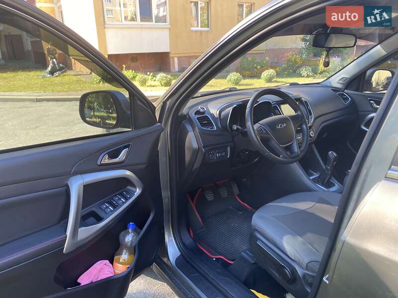 Внедорожник / Кроссовер Chery Tiggo 5 2016 в Славутиче фото 14 Внедорожник / Кроссовер Chery Tiggo 5 2016 в Славутиче