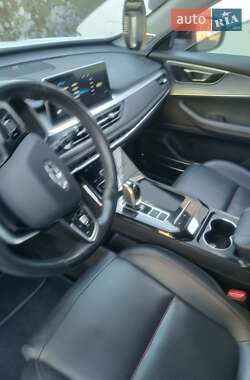 Позашляховик / Кросовер Chery Tiggo 7 Pro 2021 в 
