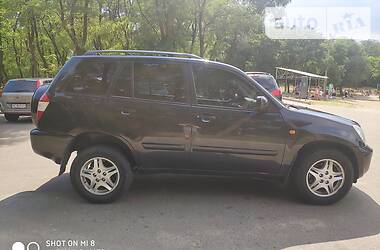 Позашляховик / Кросовер Chery Tiggo 2008 в 