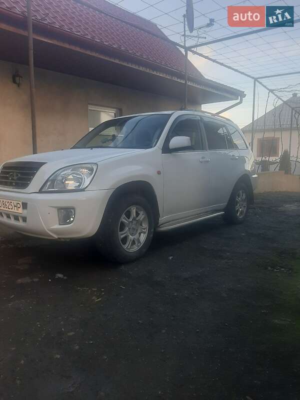 Внедорожник / Кроссовер Chery Tiggo 2011 в Иршаве
