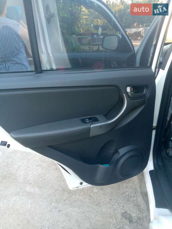 Универсал Chery Tiggo 2014 в Братском