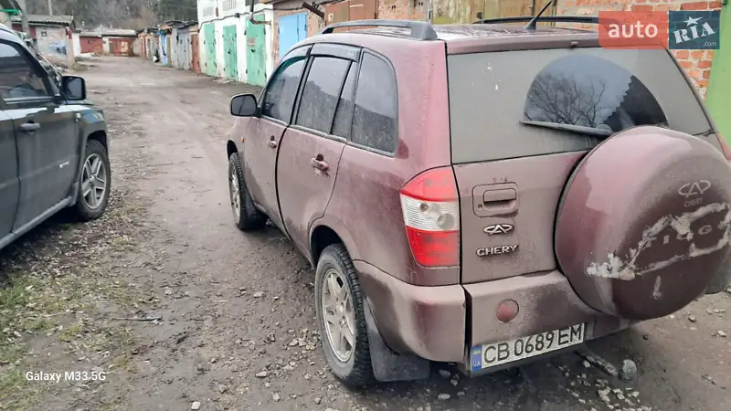Позашляховик / Кросовер Chery Tiggo 2007 в 
