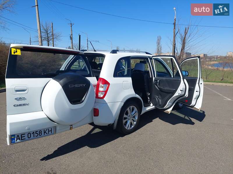 Позашляховик / Кросовер Chery Tiggo 2014 в Кривому Розі
