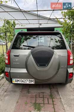 Внедорожник / Кроссовер Chery Tiggo 2013 в 