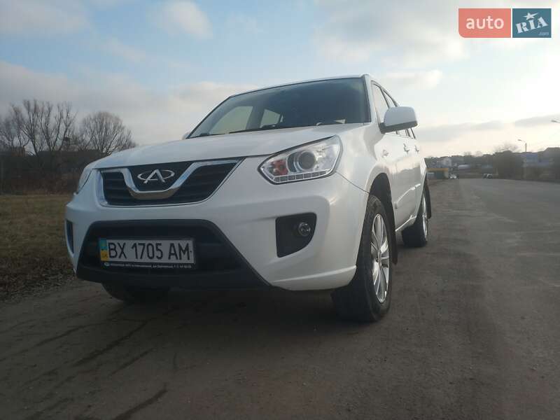Внедорожник / Кроссовер Chery Tiggo 2014 в Хмельницком