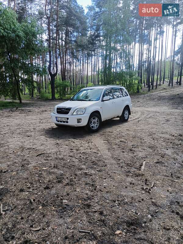 Внедорожник / Кроссовер Chery Tiggo 2008 в Ирпене