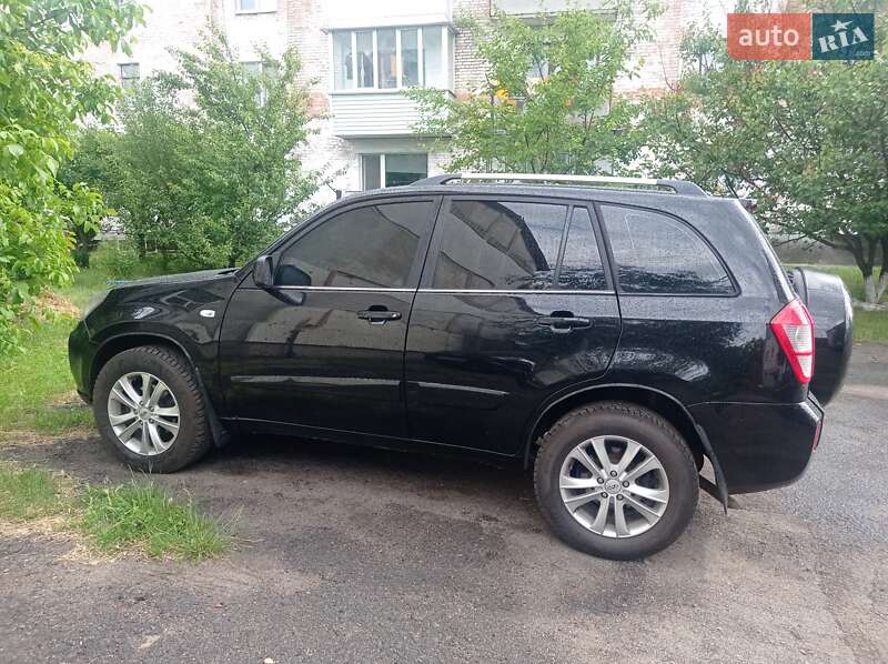Внедорожник / Кроссовер Chery Tiggo 2014 в 