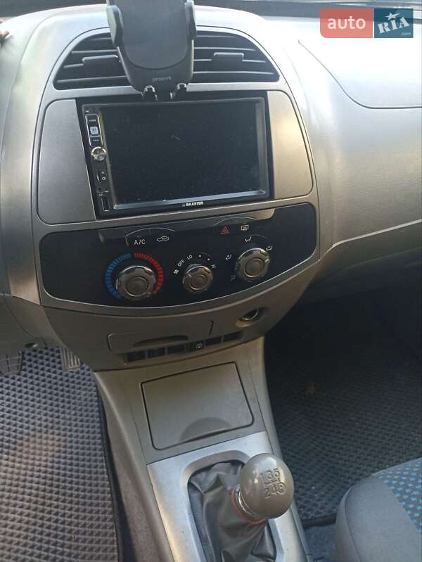 Позашляховик / Кросовер Chery Tiggo 2008 в Житомирі