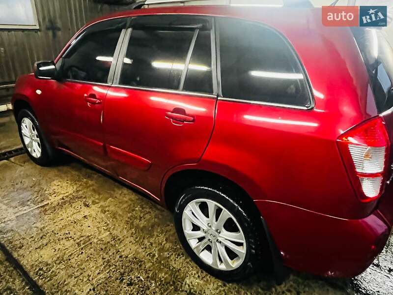 Позашляховик / Кросовер Chery Tiggo 2014 в Києві