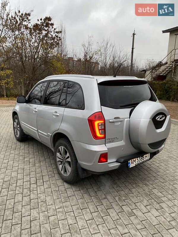 Позашляховик / Кросовер Chery Tiggo 2016 в Житомирі