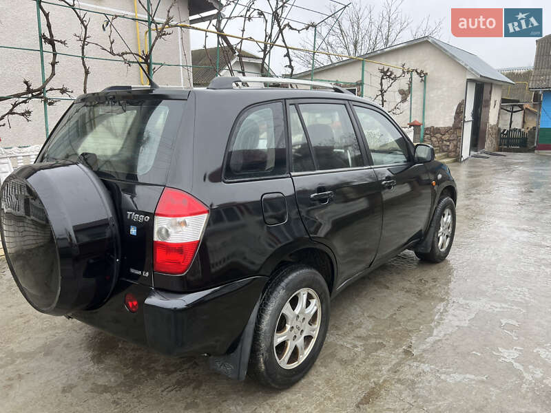 Позашляховик / Кросовер Chery Tiggo 2010 в Гусятині