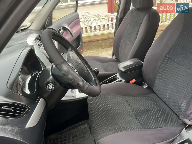 Позашляховик / Кросовер Chery Tiggo 2010 в Гусятині