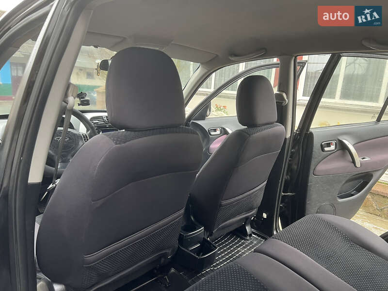 Позашляховик / Кросовер Chery Tiggo 2010 в Гусятині