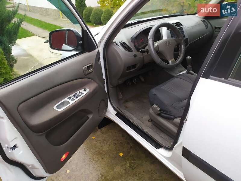 Внедорожник / Кроссовер Chery Tiggo 2008 в Козине