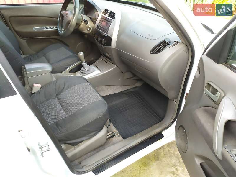 Внедорожник / Кроссовер Chery Tiggo 2008 в Козине