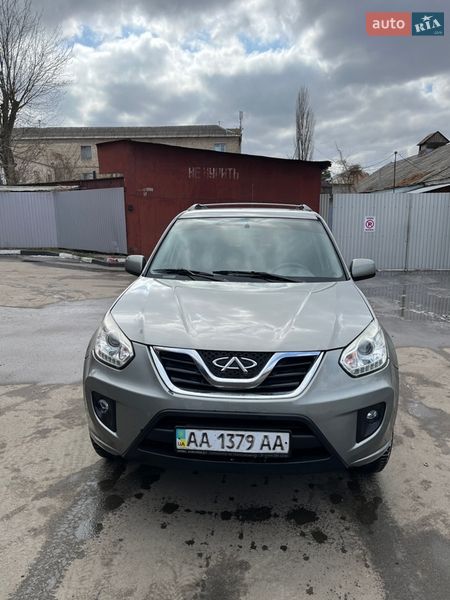 Внедорожник / Кроссовер Chery Tiggo 2014 в Киеве