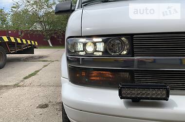 Минивэн Chevrolet Astro 2005 в 