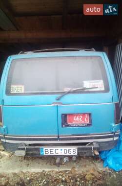 Мінівен Chevrolet Astro 1998 в Вижниці