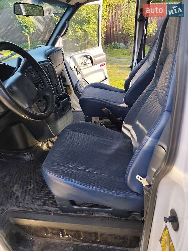 Минивэн Chevrolet Astro 1999 в Погребах