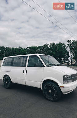 Минивэн Chevrolet Astro 2005 в  фото 7 Минивэн Chevrolet Astro 2005 в