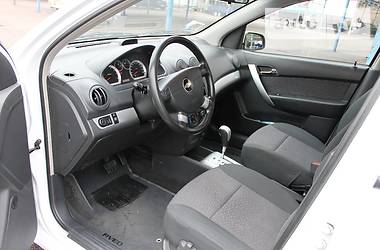 Седан Chevrolet Aveo 2011 в 