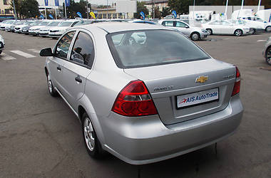 Седан Chevrolet Aveo 2011 в Києві