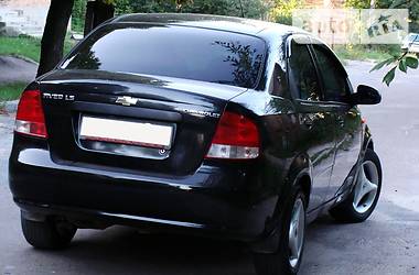 Седан Chevrolet Aveo 2004 в Бердичеве