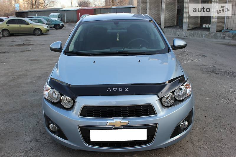 Седан Chevrolet Aveo 2012 в Киеве