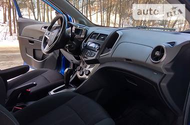 Седан Chevrolet Aveo 2012 в Тростянце