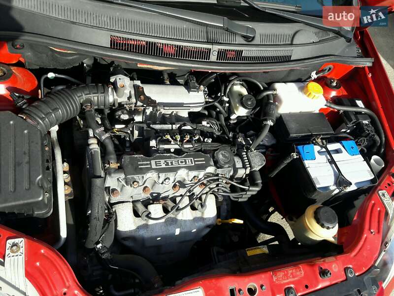 Седан Chevrolet Aveo 2007 в Києві