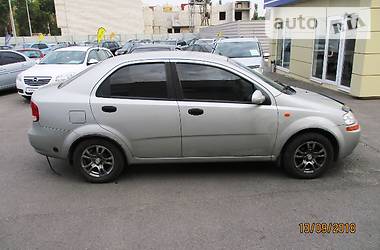 Седан Chevrolet Aveo 2005 в Харькове