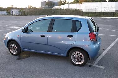 Хетчбек Chevrolet Aveo 2005 в Ужгороді