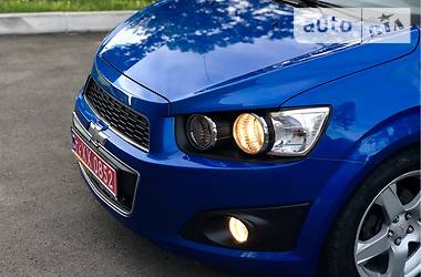 Седан Chevrolet Aveo 2012 в Луцке