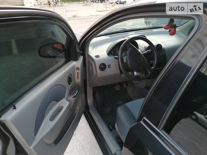 Седан Chevrolet Aveo 2006 в Запоріжжі