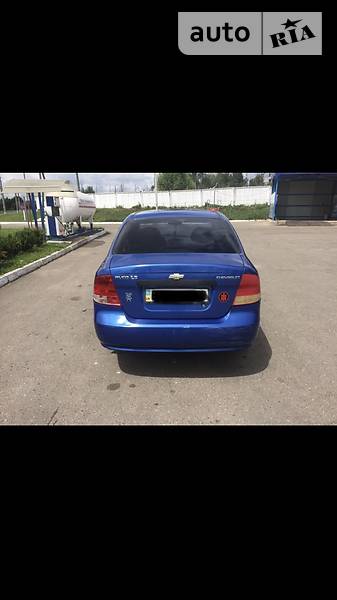 Седан Chevrolet Aveo 2005 в Тетієві
