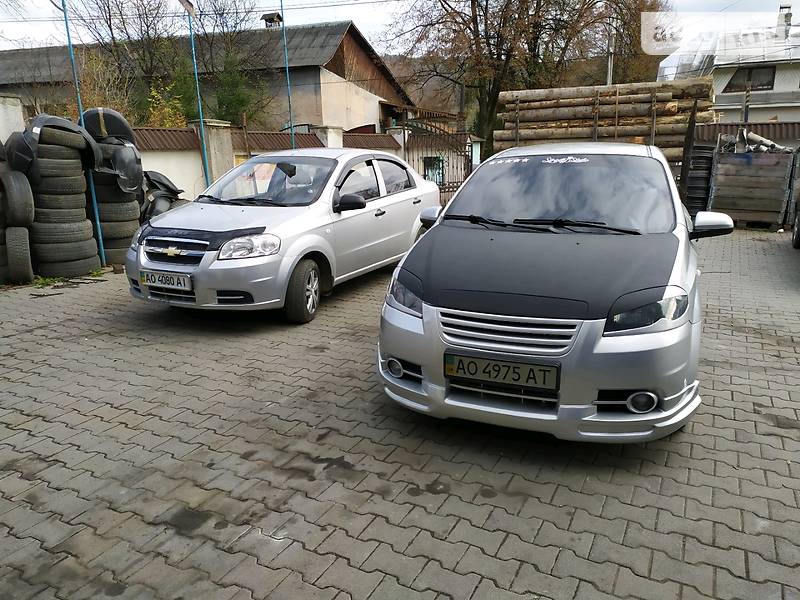 Седан Chevrolet Aveo 2006 в Рахове