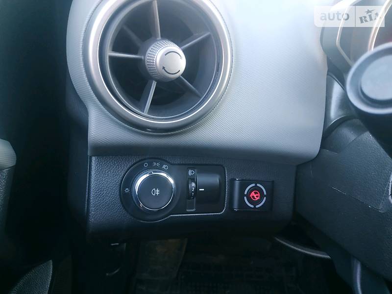 Седан Chevrolet Aveo 2013 в Славуте