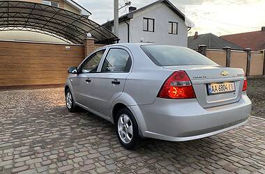 Седан Chevrolet Aveo 2007 в Дніпрі