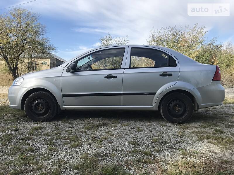 Седан Chevrolet Aveo 2011 в Тернополе