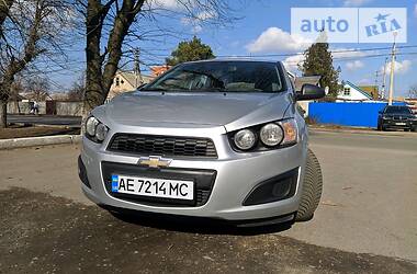 Хетчбек Chevrolet Aveo 2012 в Дніпрі