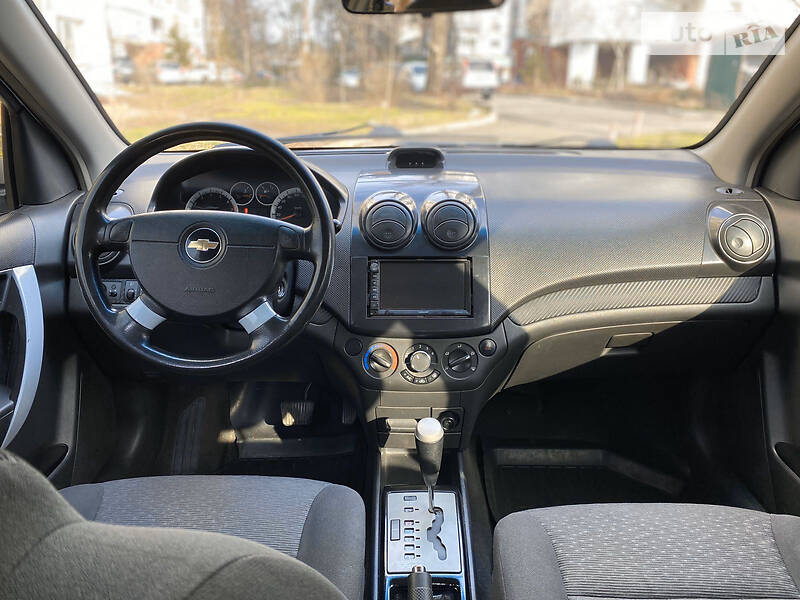 Седан Chevrolet Aveo 2006 в Киеве