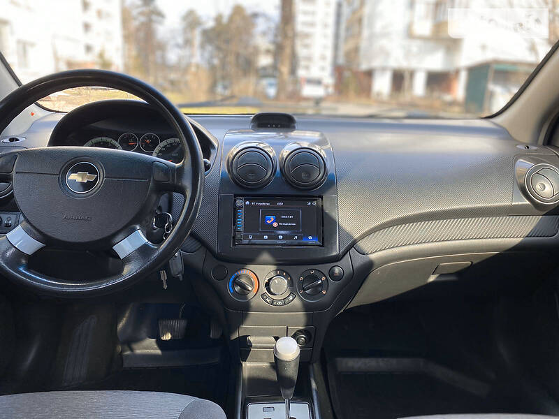 Седан Chevrolet Aveo 2006 в Киеве